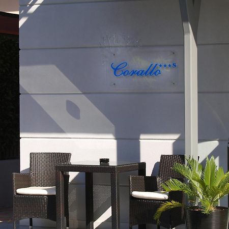 Hotel Garni Corallo Torbole Sul Garda Extérieur photo