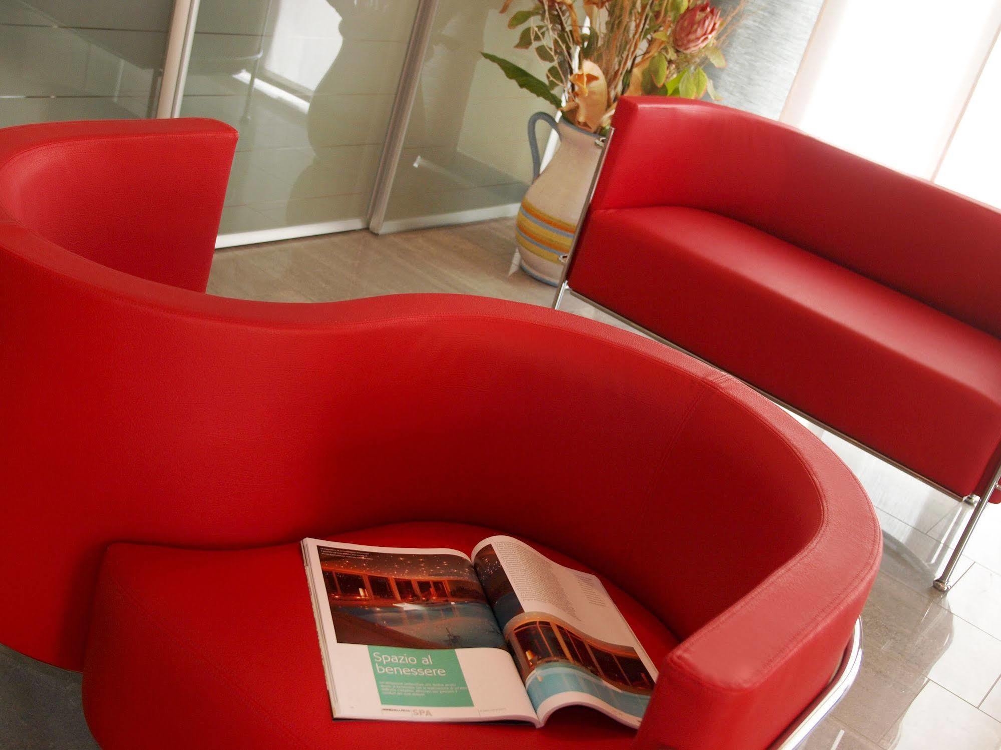 Hotel Garni Corallo Torbole Sul Garda Extérieur photo